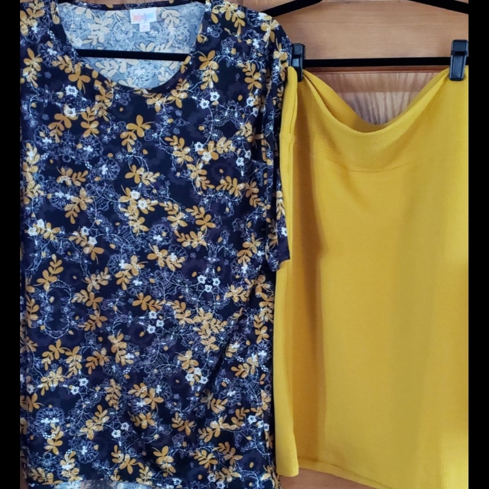 LulaRoe M Irma runs like XL Large LulaRoe Maxi